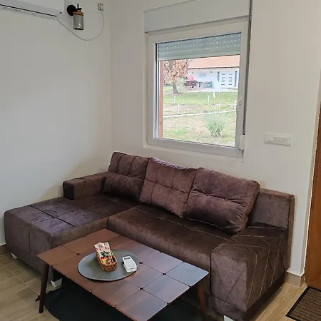 Дом отдыха Vinogradi Zmajevacki *