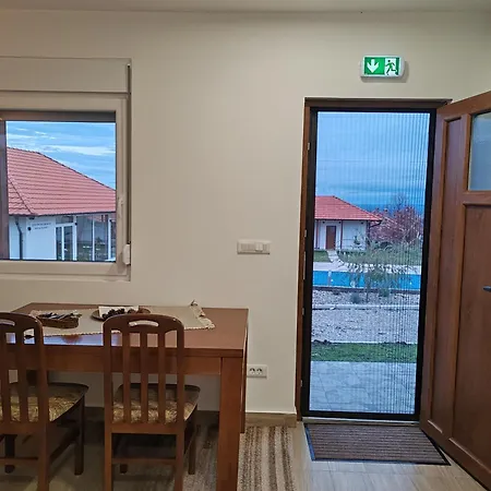 Дом отдыха Vinogradi Zmajevacki Младеновац