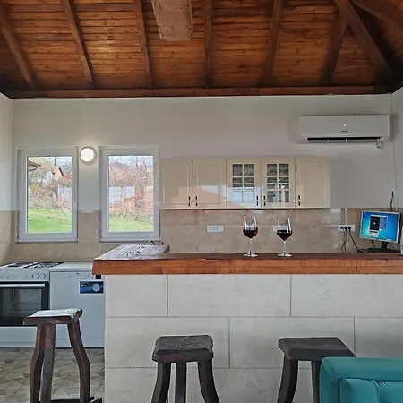 Vinogradi Zmajevacki Младеновац