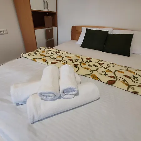 Vinogradi Zmajevacki Дом отдыха Младеновац