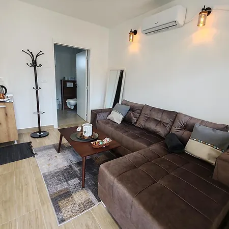 Vinogradi Zmajevacki Дом отдыха Младеновац