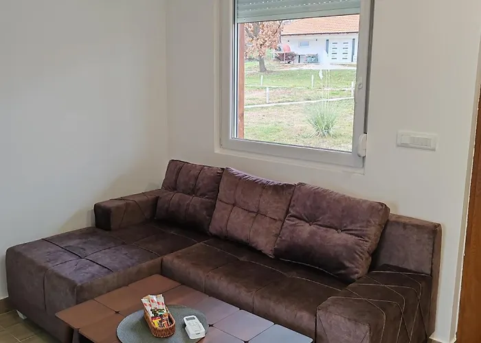 度假居 Vinogradi Zmajevacki *