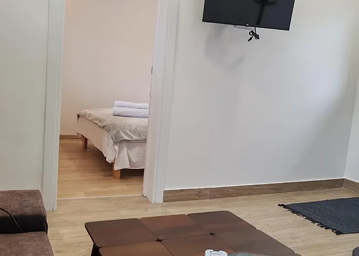 Vinogradi Zmajevacki * 姆拉代诺瓦茨